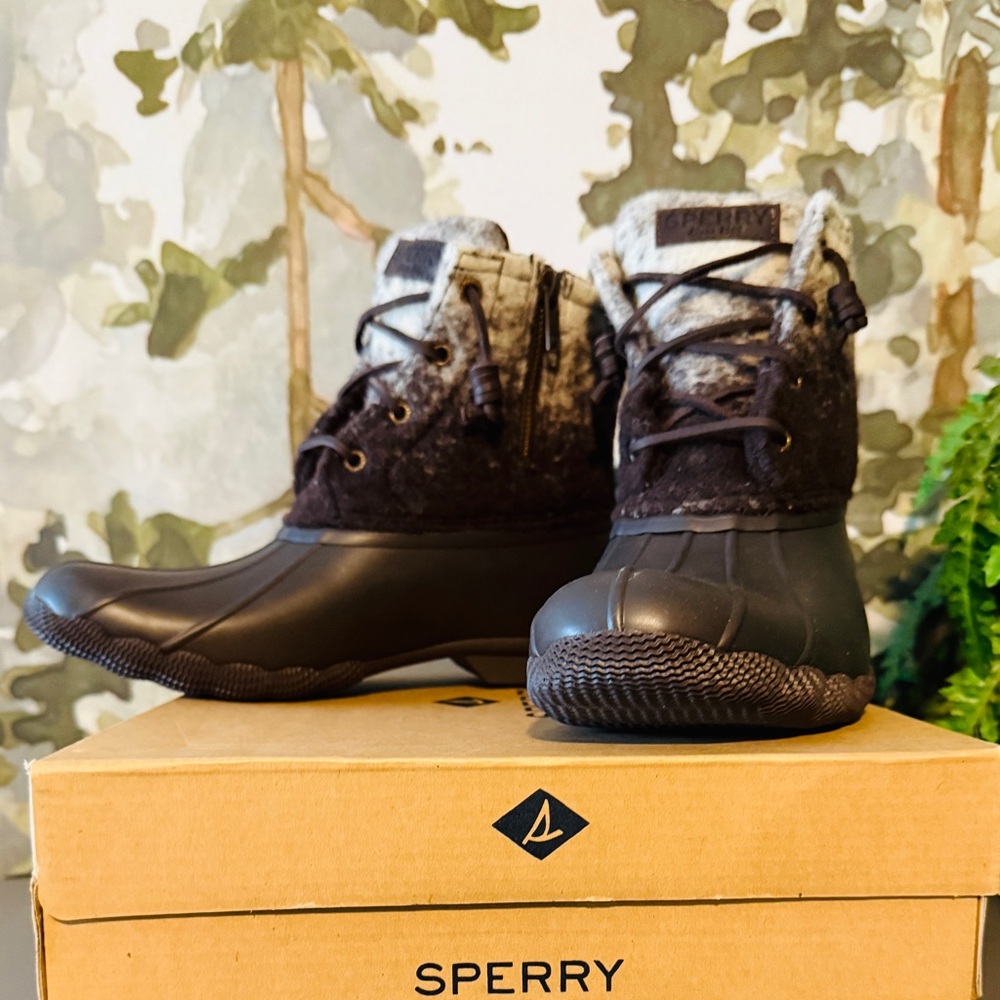 Sperry Saltwater Brown Ombre Wool Boots New!